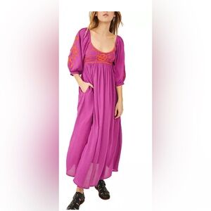 Free People Wedgewood Maxi Dress
Oversized Small